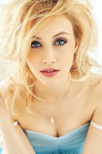Sarah Gadon