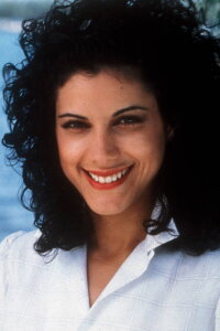 Saundra Santiago