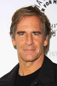 Scott Bakula