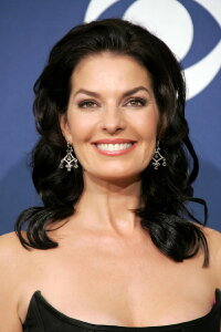 Sela Ward