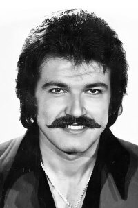 Serdar Gökhan