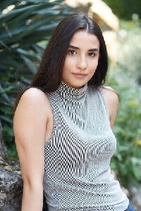 Serena de Mouroux-Phelan