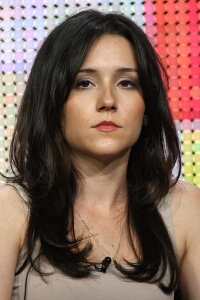 Shannon Woodward