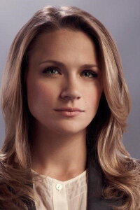 Shantel VanSanten