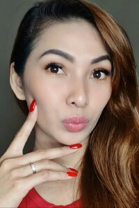 Shela Nadine