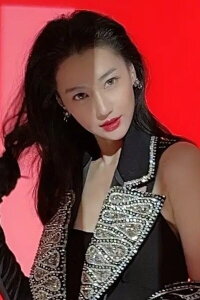 Shi Yu Yan