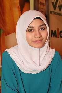 Shima Anuar