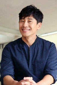 Shin Ha-kyun