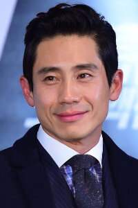 Shin Ha-kyun