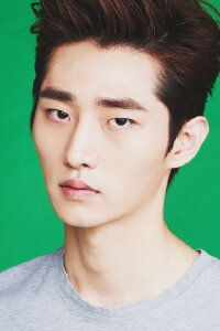 Shin Kang-Woo