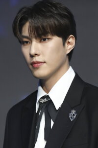 Shin Myung-sung