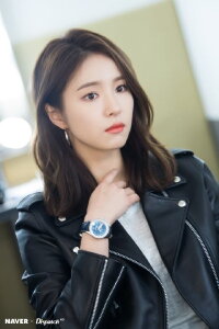 Shin Sae-kyeong