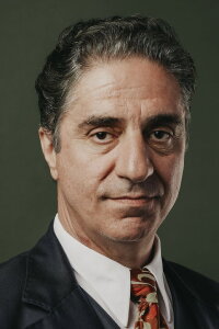 Simon Abkarian