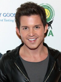 Simon Curtis