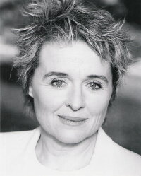 Sinéad Cusack