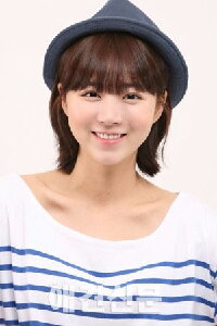 Son Min-ji
