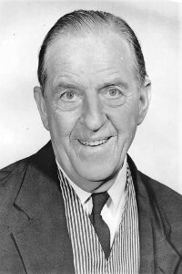 Stanley Holloway