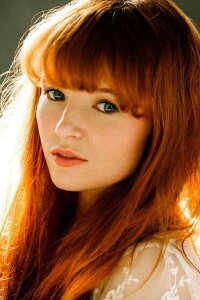 Stef Dawson