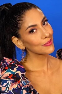 Stephanie Beatriz