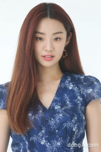 Stephanie Lee