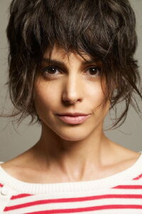 Stephanie Szostak
