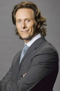 Steven Weber