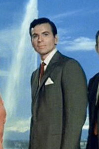 Stuart Damon