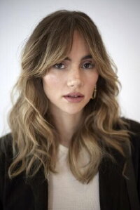 Suki Waterhouse
