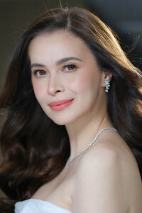 Sunshine Cruz