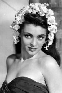 Suzan Ball