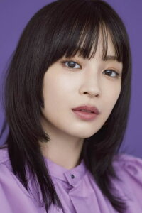 Suzu Hirose