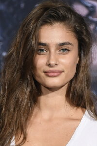Taylor Hill