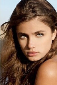 Taylor Hill