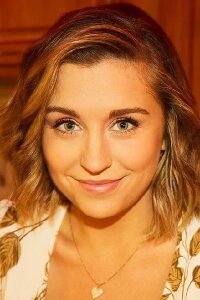 Taylor Misiak