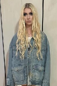 Taylor Momsen