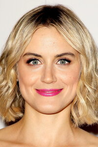 Taylor Schilling