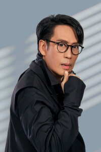 Thongchai McIntyre