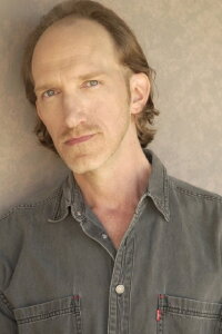 Tim Parati