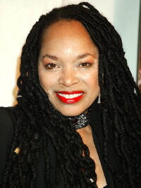 Tina Andrews