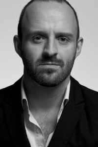Tom Andrews