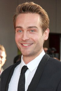 Tom Mison