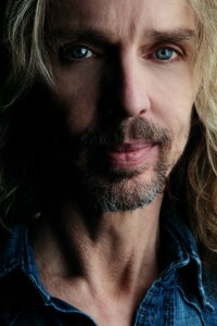 Tommy Shaw
