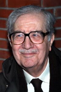 Turgut Özakman