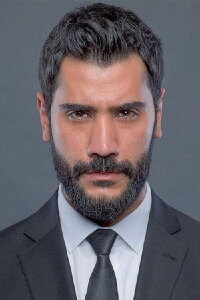 Uğur Güneş