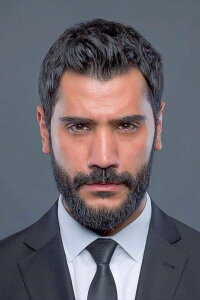 Uğur Güneş