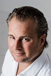 Uffe Holm