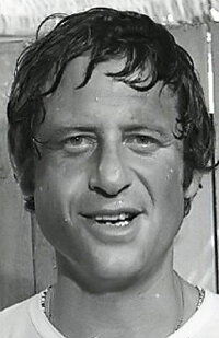 Uri Zohar