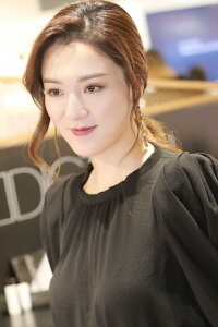 Venus Wong Man-Yik
