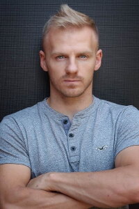 Victor Leon