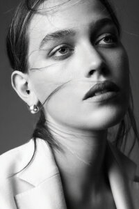 Victoria Pedretti